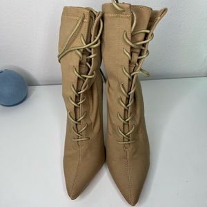 TAN EGO HEELED BOOT